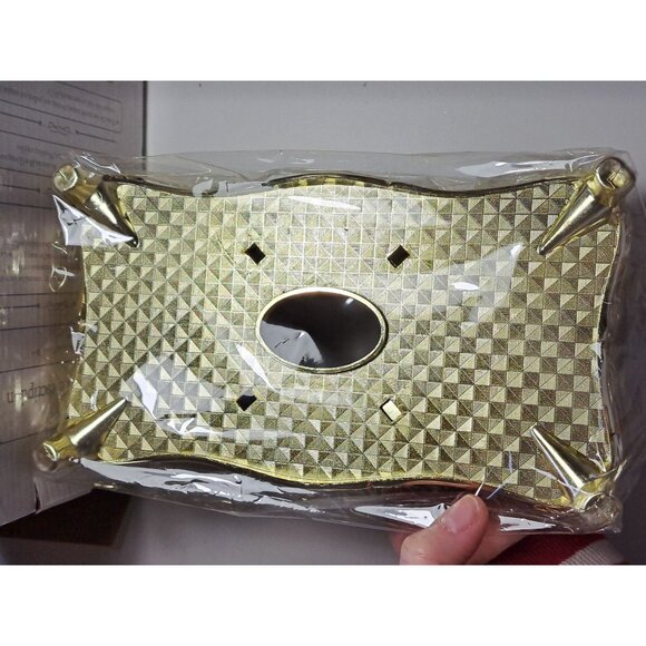 European Style Gold Tissue Box Ornamental Gold Toned Grandma Decor Deadstock - Picture 4 of 10